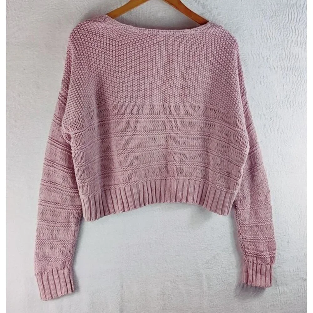 Sweater Top by Me to WE Pullover Dusty Pink V-Neck Relaxed Fit Short Waist Pullo
